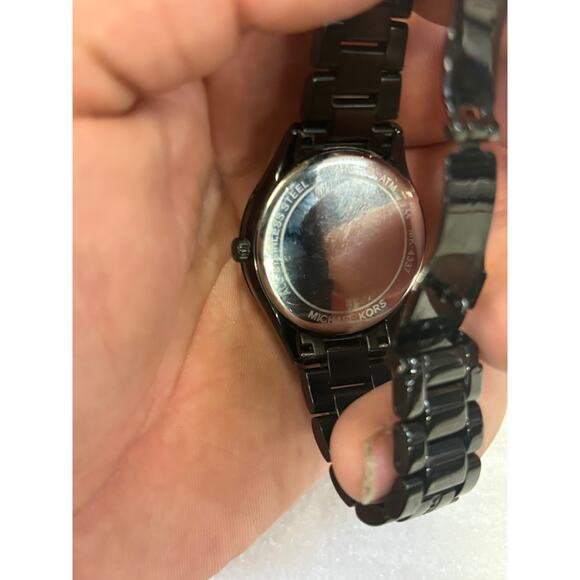 Michael Kors Lauryn 4337 Women’s Watch! New Battery! - Picture 12 of 12